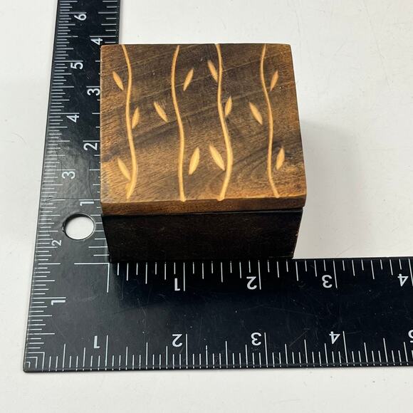 Safari Trinket Boxes Lot of 5 Vtg Hand Carved Wood Floral Vine Tribal Decor Leaf - Picture 10 of 11